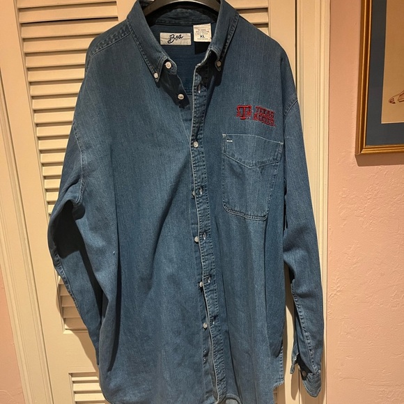 Oversized Denim Texas A&M Aggies button down - Picture 1 of 4